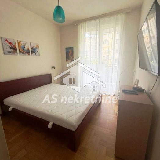 Stan Izdavanje Beograd Hram Svetog Save 106 m2
