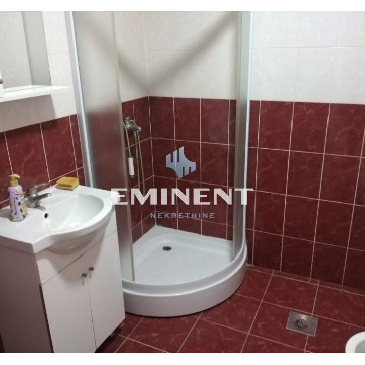 Lokal Izdavanje Beograd Altina 150 m2