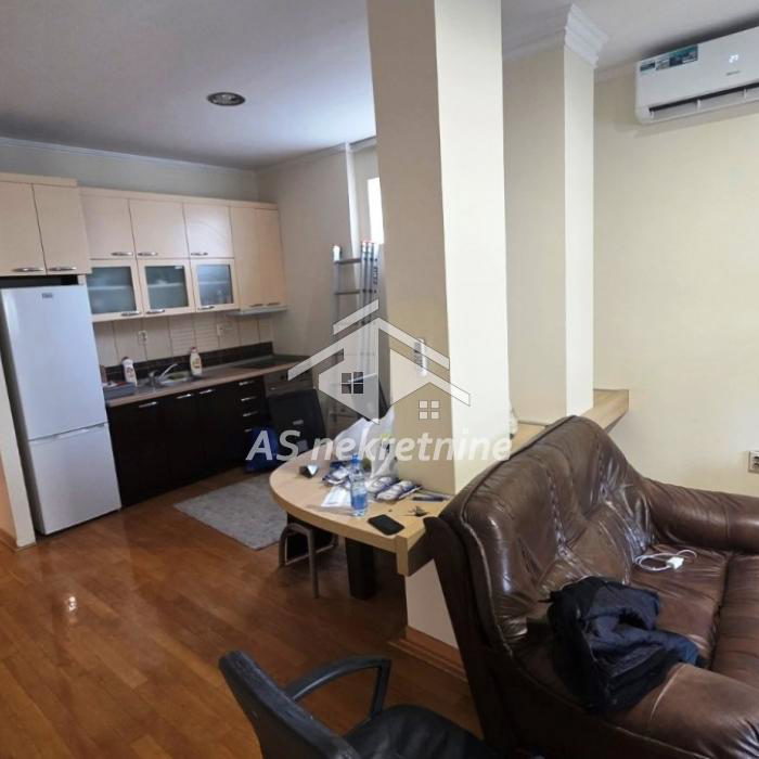 Stan Izdavanje Beograd Skupština 65 m2