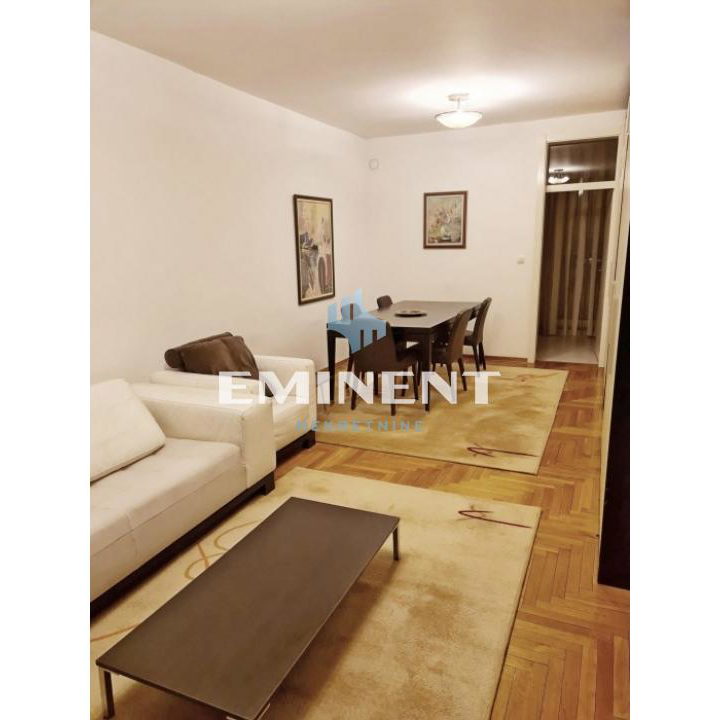 Stan Izdavanje Beograd Blok 22 84 m2