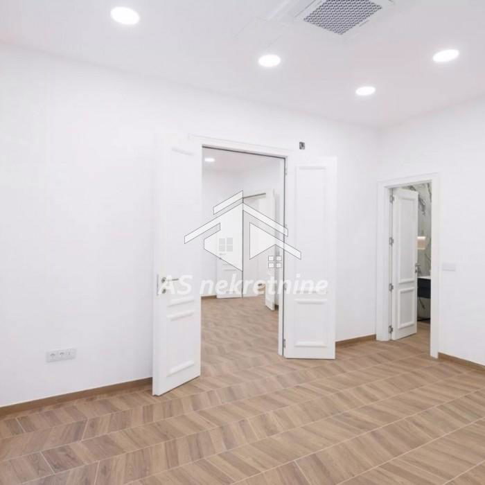 Lokal Izdavanje Beograd Terazije 121 m2