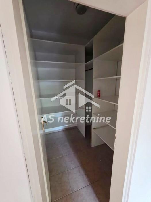 stanovi-prodaja-wJXb80u8bG Četvorosoban stan za izdavanje, Dedinje, Beograd, 104m², 1.500 €/mes