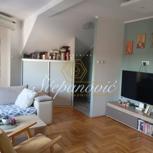 Stan Prodaja Novi Sad  91 m2