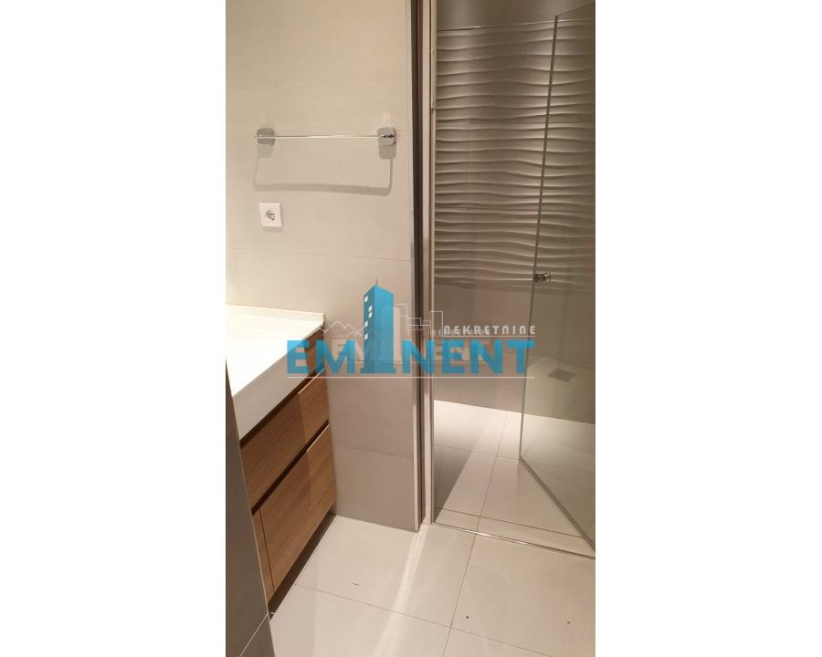 Trosoban stan za izdavanje, Dorćol, Beograd, 85m², 1.300 €/mes