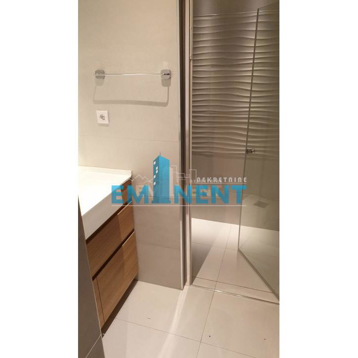 Trosoban stan za izdavanje, Dorćol, Beograd, 85m², 1.300 €/mes
