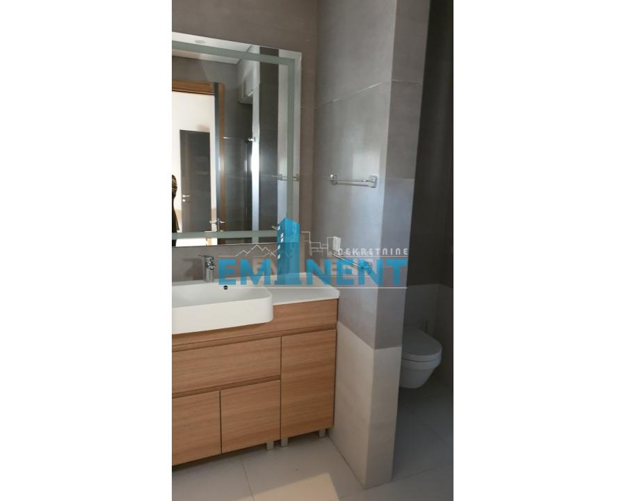 Trosoban stan za izdavanje, Dorćol, Beograd, 85m², 1.300 €/mes