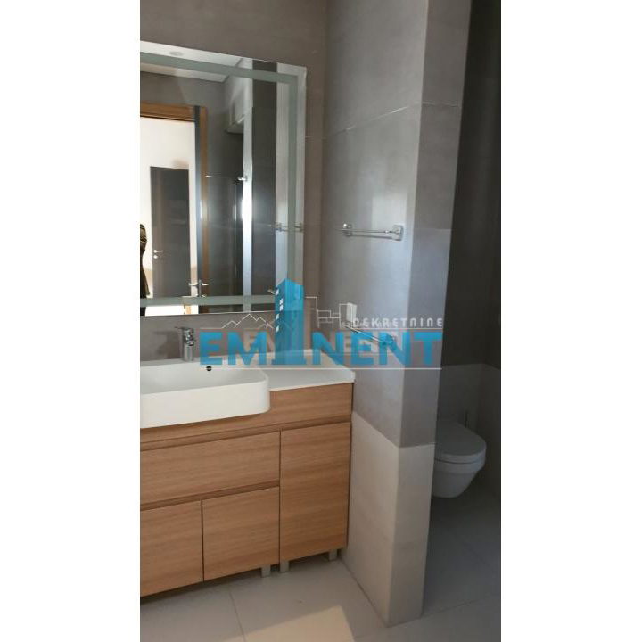 Trosoban stan za izdavanje, Dorćol, Beograd, 85m², 1.300 €/mes