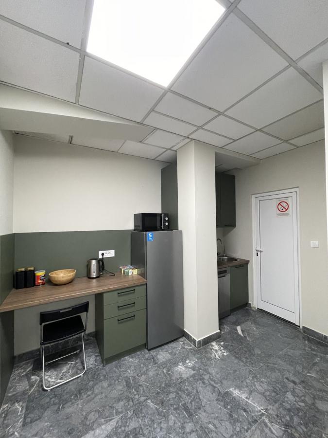 Lokal za izdavanje, Centar, Novi Sad, 218m², 130 €/mes