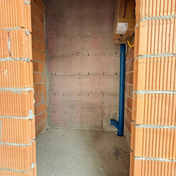 Lokal Izdavanje Novi Sad  220 m2