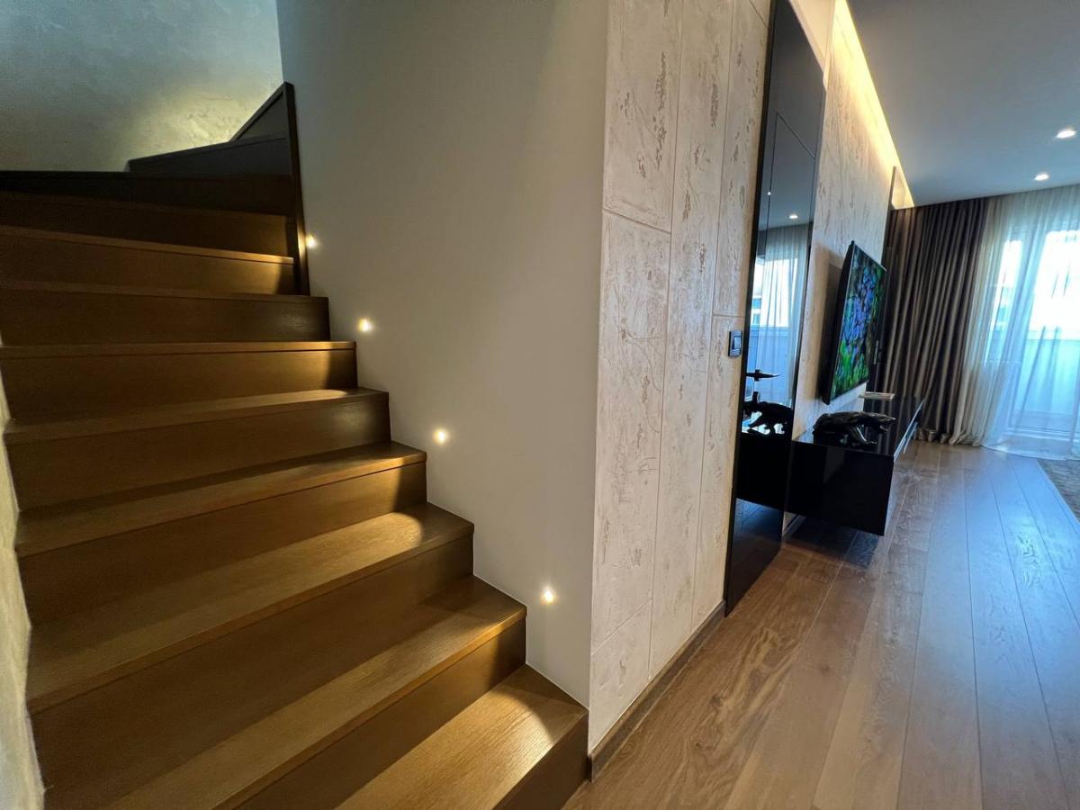 Četvorosoban stan na prodaju, Bulevar Oslobođenja, Novi Sad, 122m², 430.000 €