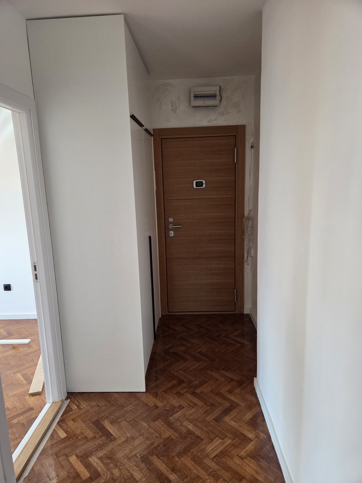 viber_slika_2026-09-13_20-04-50-557 Na prodaju odlican trosoban stan od 64 m² na Bulevaru oslobođenja —na jednoj od najtraženijih lokacija u gradu