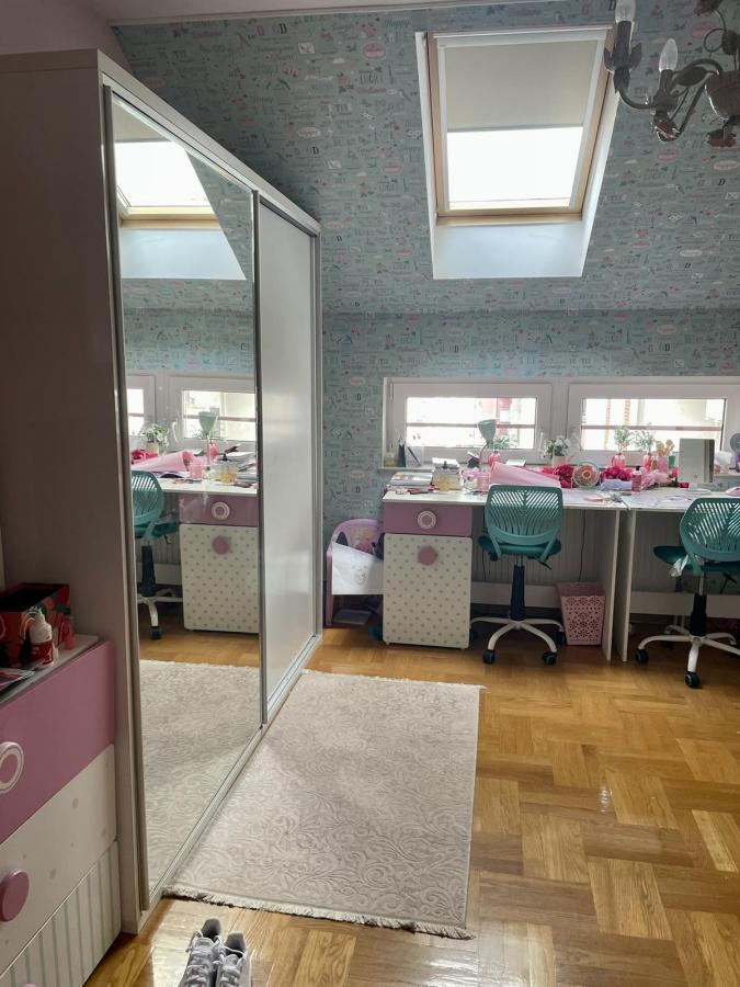 vmh8wes6ox-viber-slika-2025-04-14-18-07-49-092 Petosoban stan na prodaju, Cara Dušana, Novi Sad, 124m², 260.400 €