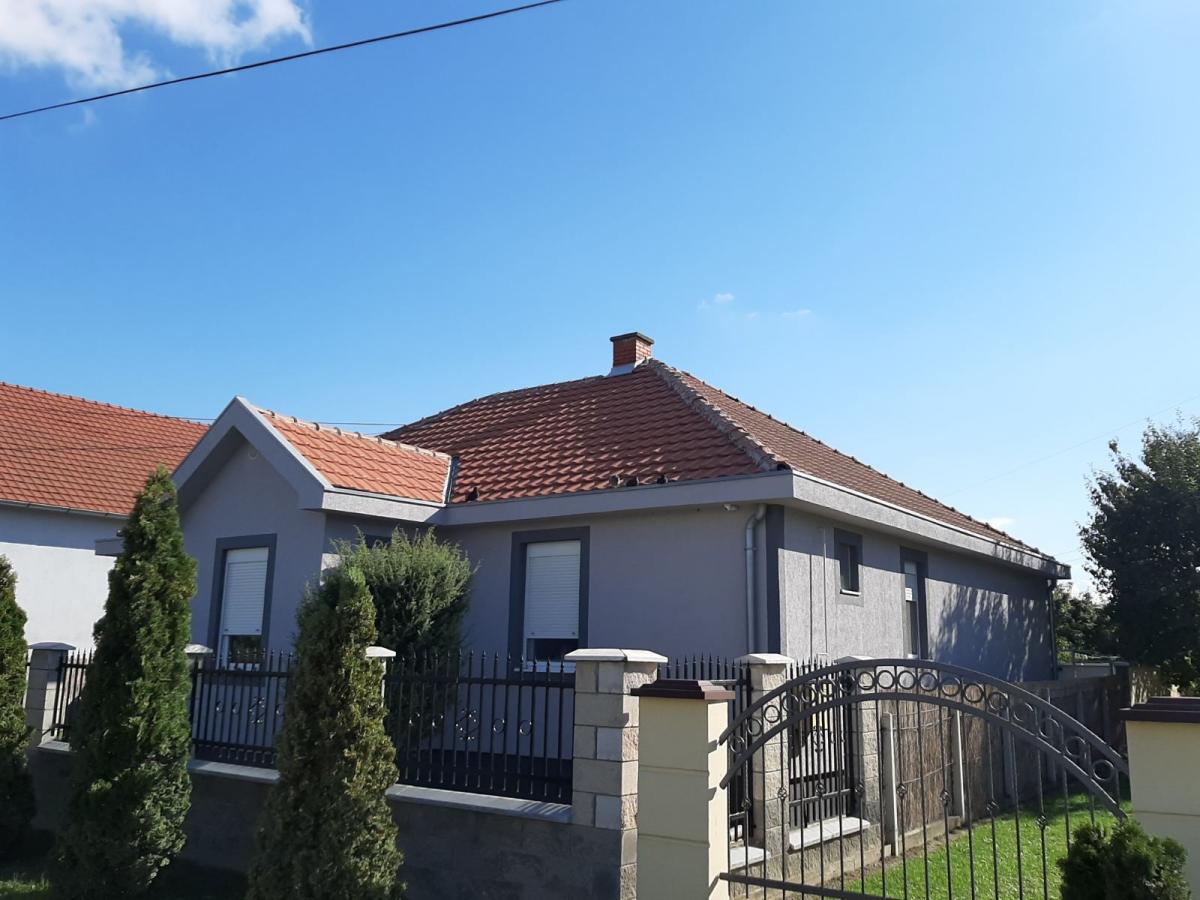 vn5bznxxhj-viber-image-2024-02-01-11-01-52-379 Kuća na prodaju, Sajlovo, Novi Sad, 154m², 300.000 €