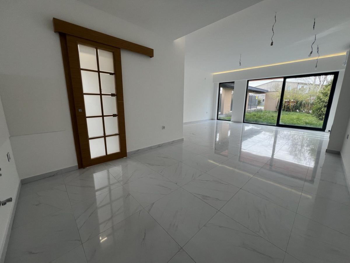 Kuća Prodaja Novi Sad Popovica 181 m2