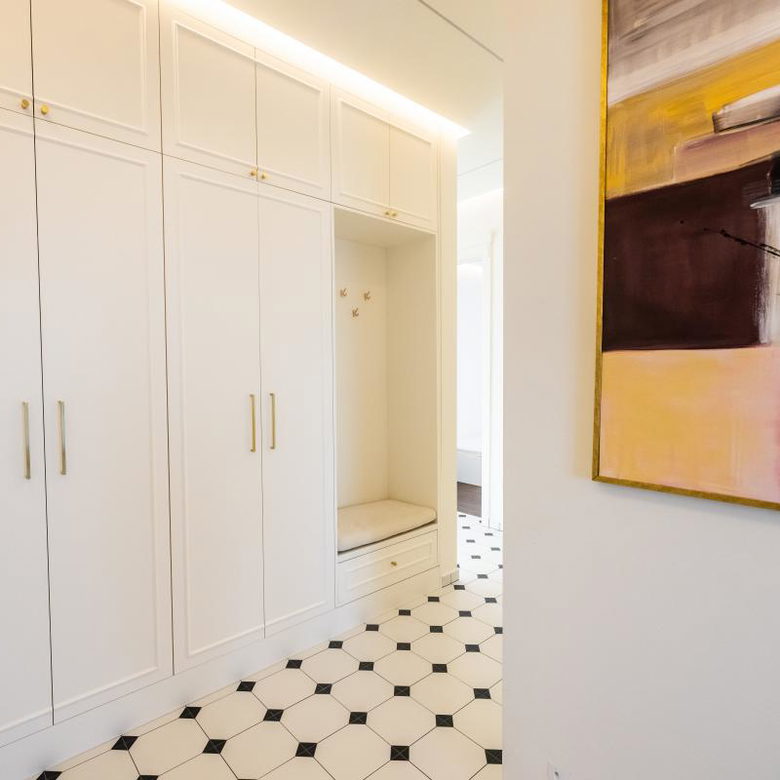 Petosoban stan za izdavanje, Sremska Kamenica, Novi Sad, 131m², 2.000 €/mes