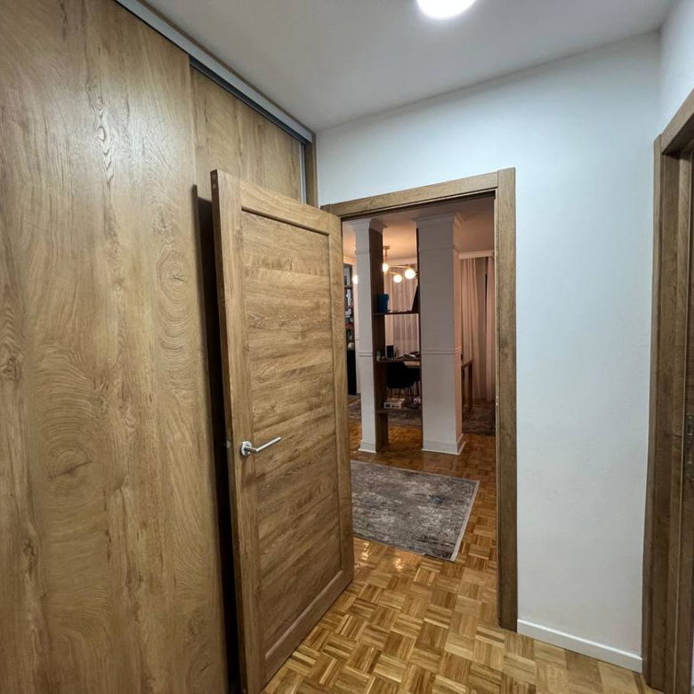 Četvorosoban stan na prodaju, Sajmište, Novi Sad, 96m², 239.999 €