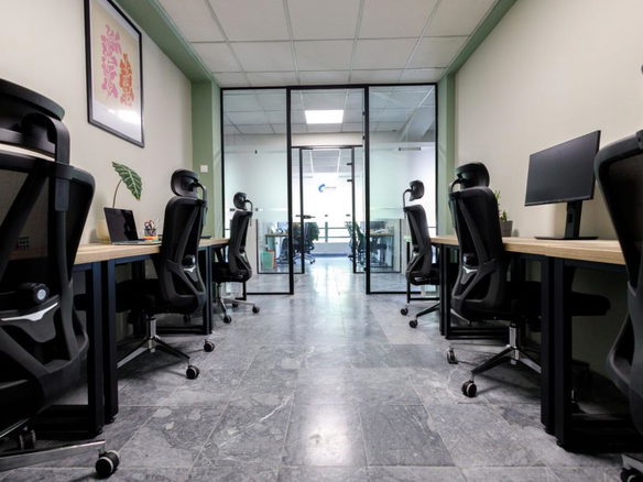 Lokal Izdavanje Novi Sad  218 m2