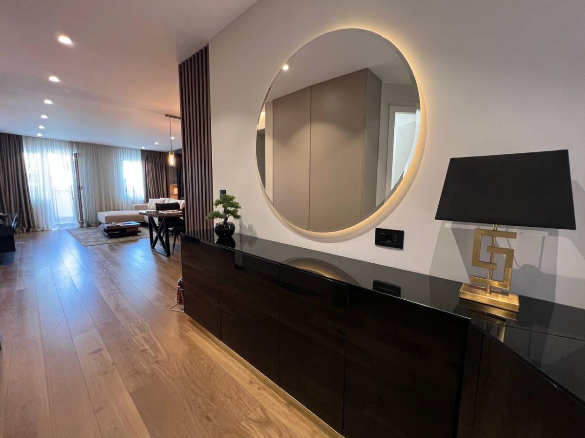 Stan Prodaja Novi Sad  122 m2