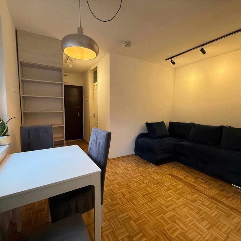 Stan Prodaja Novi Sad  40 m2