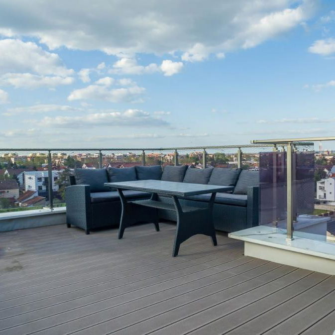 Četvorosoban stan na prodaju, Bulevar Patrijarha Pavla, Novi Sad, 113m², 4. sprat, 440.000 €