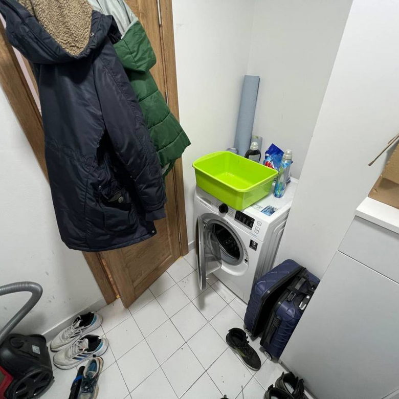 Četvorosoban stan na prodaju, Sajmište, Novi Sad, 96m², 239.999 €