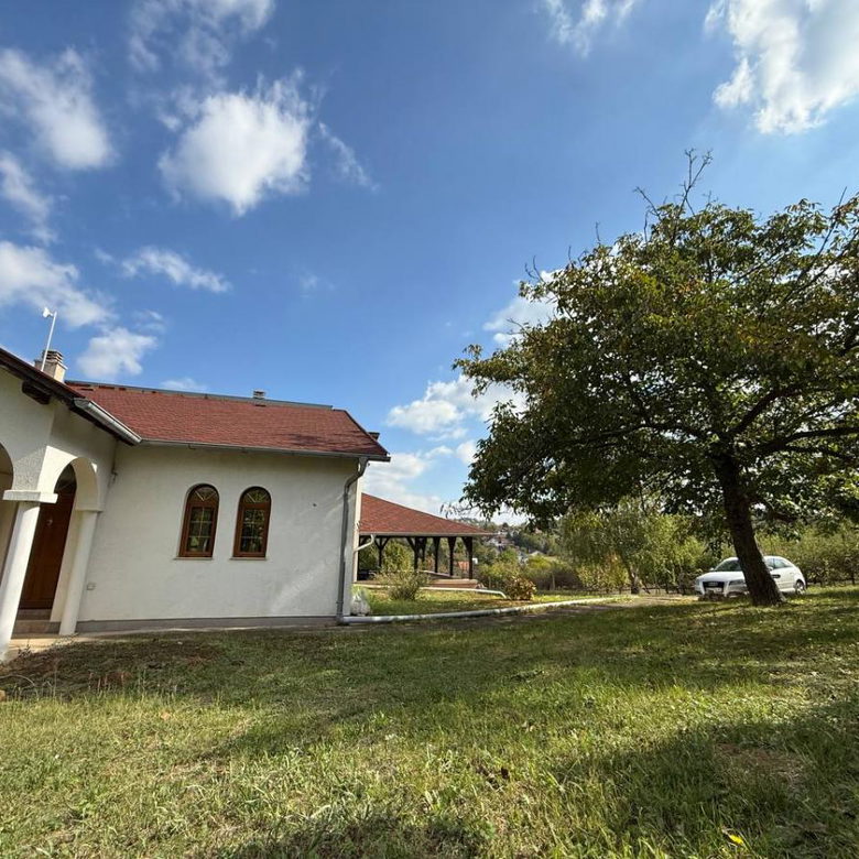 Kuća na prodaju, Bocke, Novi Sad, 204m², 450.000 €