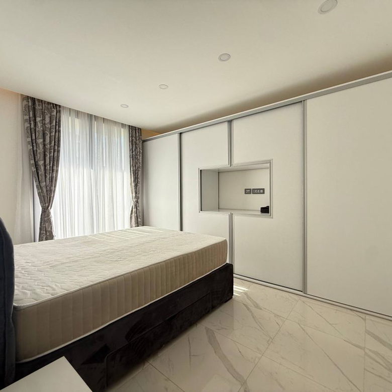 Četvorosoban stan za izdavanje, Tatarsko Brdo, Novi Sad, 98m², 1.500 €/mes