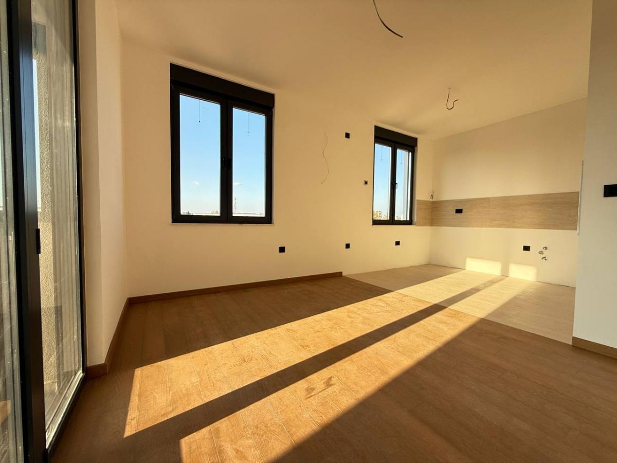 Stan Prodaja Novi Sad Stan Prodaja Novi Sad Bulevar Patrijarha Pavla 135 m2