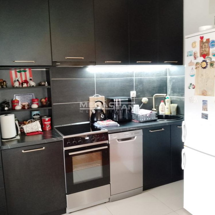 Stan Prodaja Beograd Mirijevo 72 m2