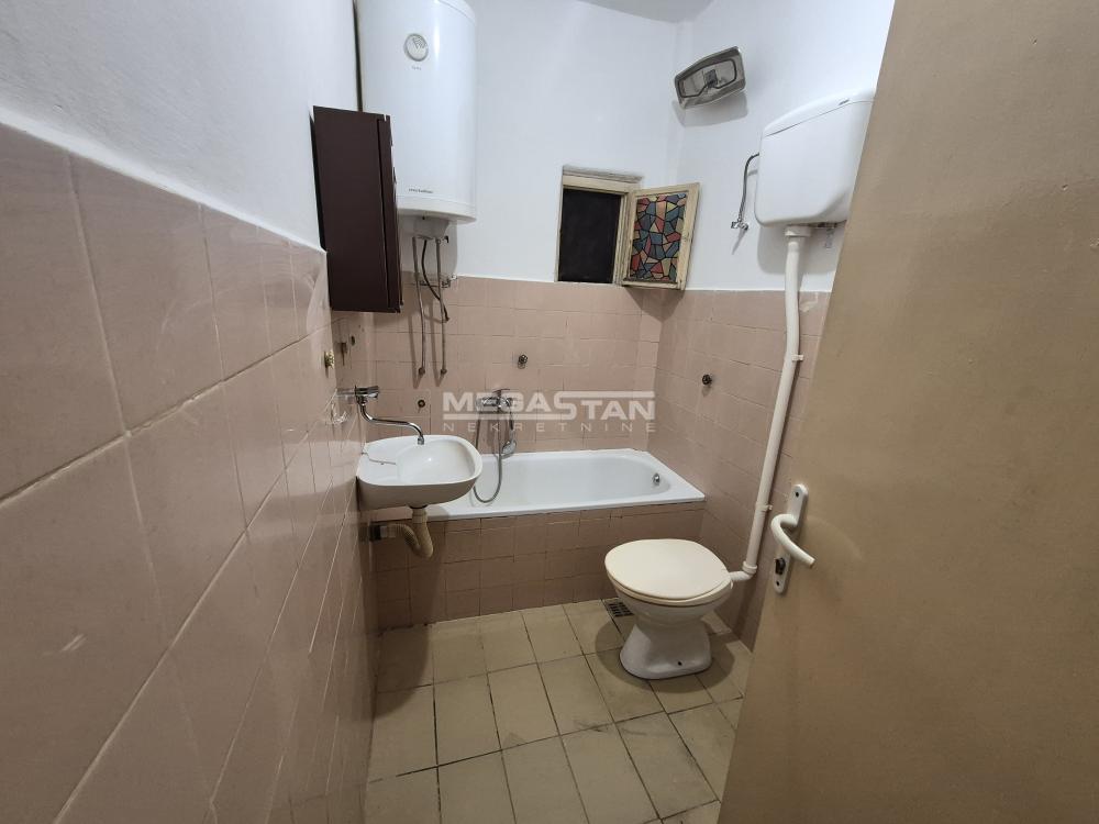 Stan Izdavanje Beograd Medaković Padina 45 m2