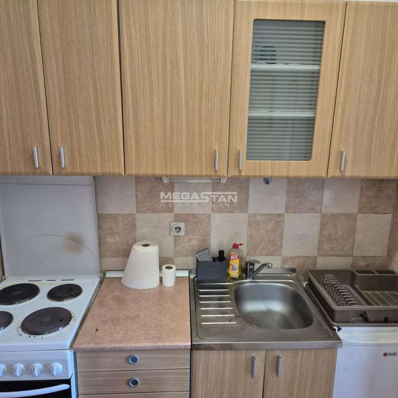 Stan Izdavanje Beograd Cvetkova Pijaca 27 m2