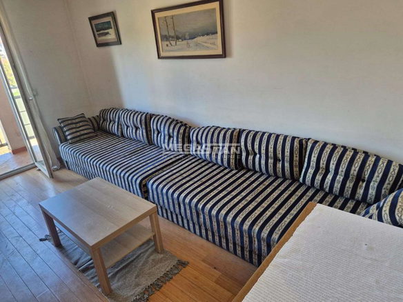 Stan Izdavanje Beograd Cvetkova Pijaca 27 m2