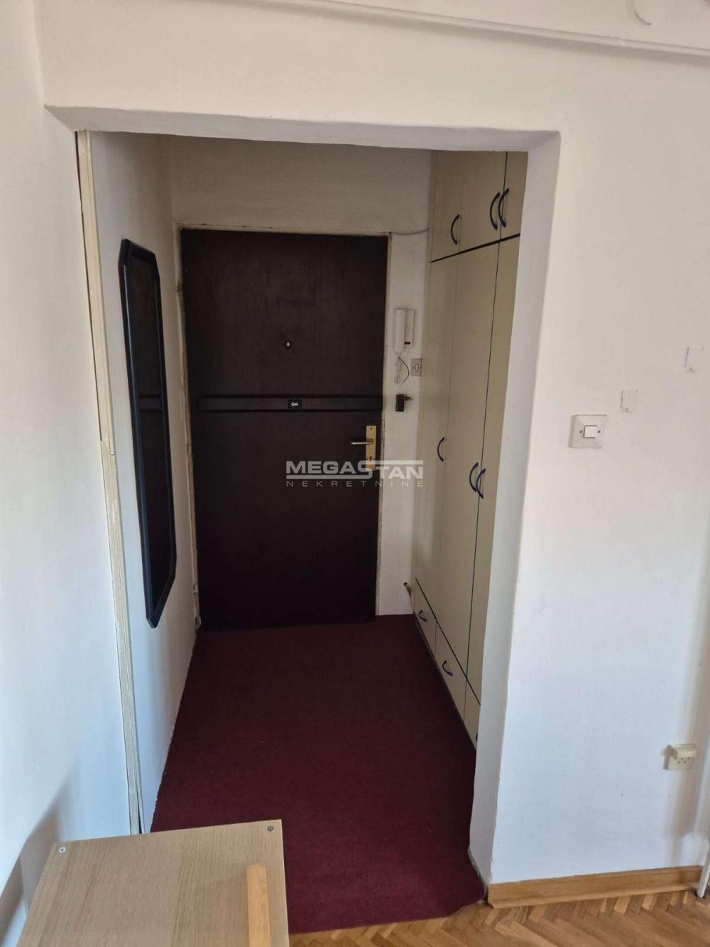 Stan Izdavanje Beograd Slavija 34 m2