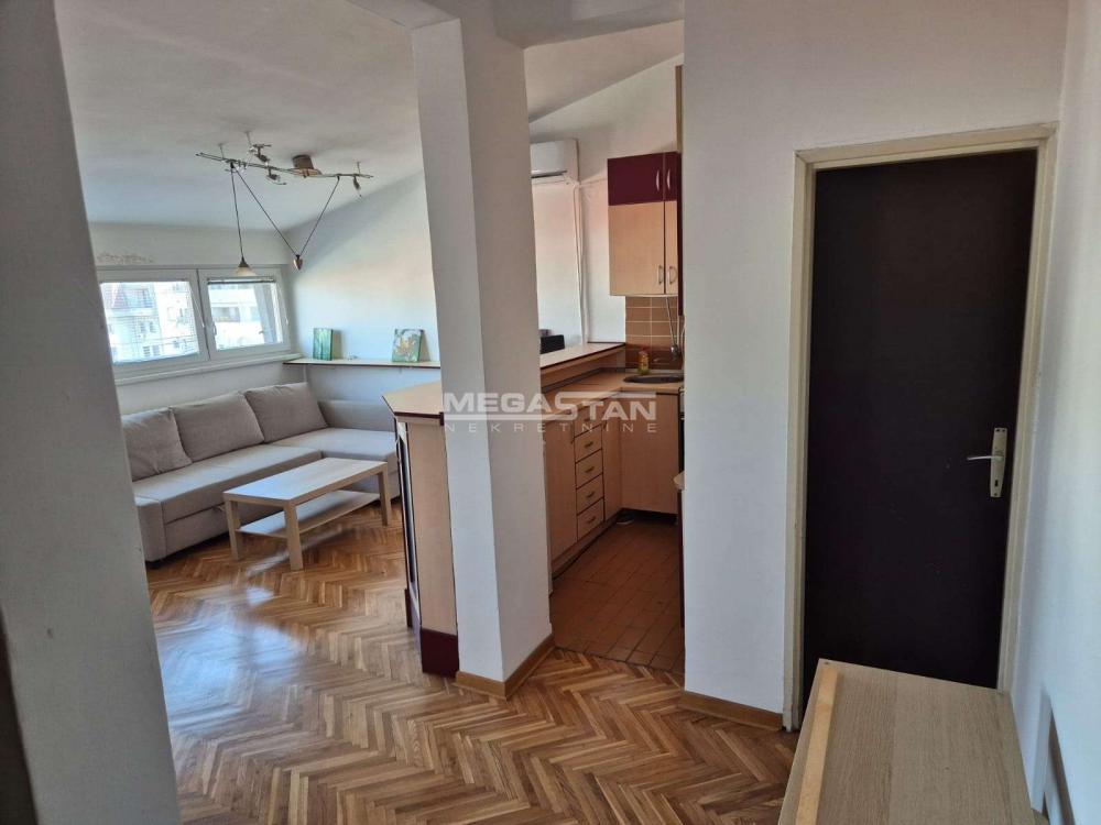 Stan Izdavanje Beograd Slavija 34 m2