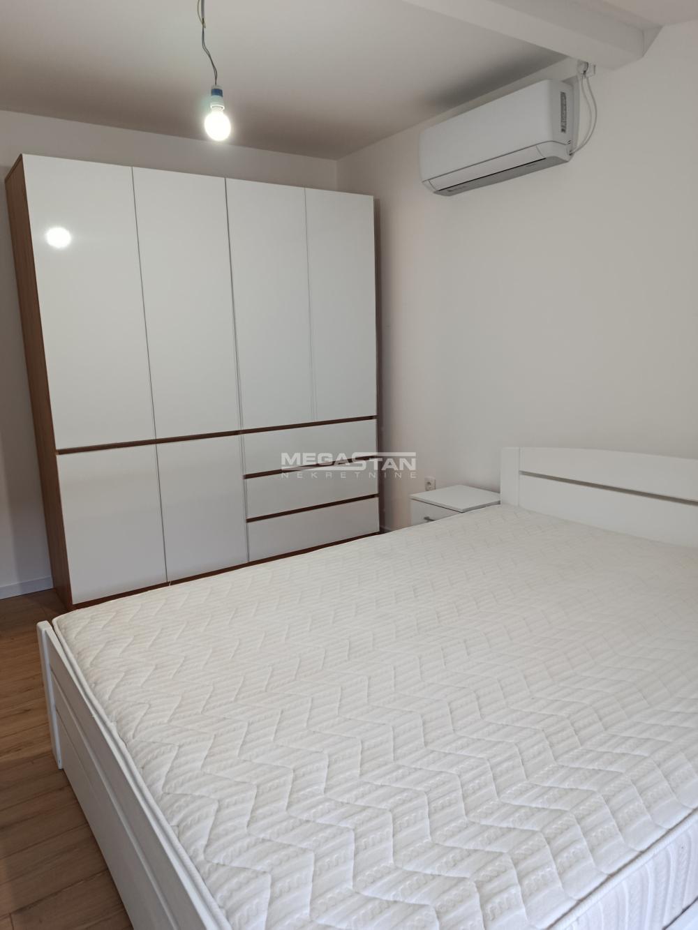 Stan Izdavanje Beograd Kalenić Pijaca 48 m2