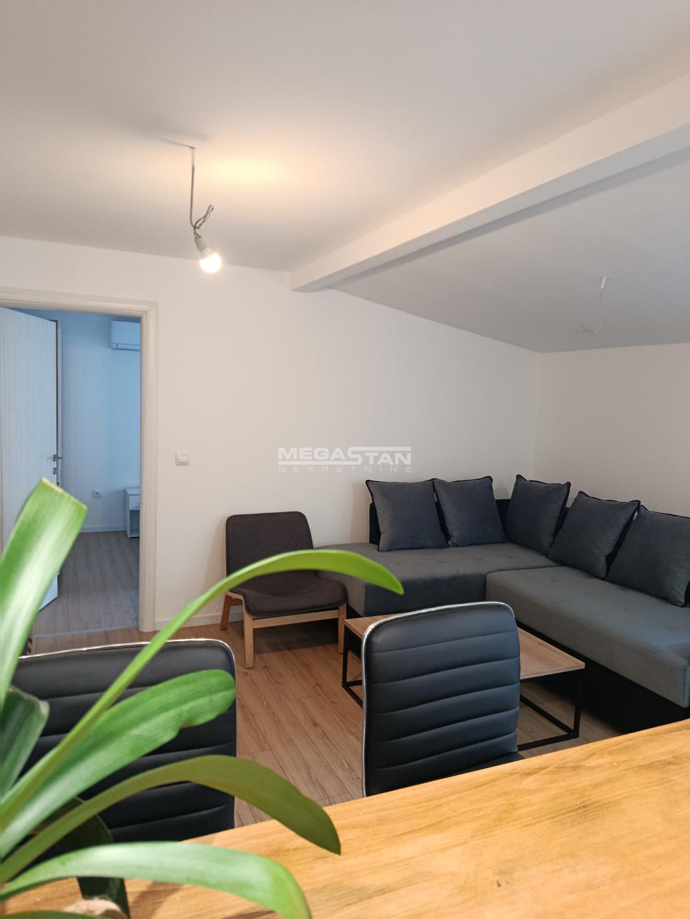 Stan Izdavanje Beograd Kalenić Pijaca 48 m2