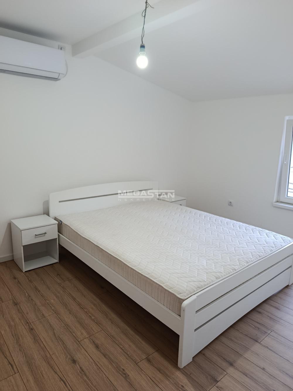 Stan Izdavanje Beograd Kalenić Pijaca 48 m2