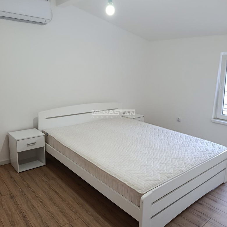 Stan Izdavanje Beograd Kalenić Pijaca 48 m2