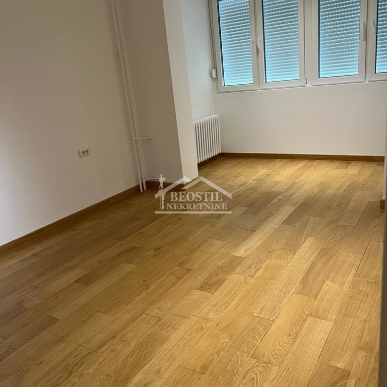 Stan Prodaja Beograd Hram Svetog Save 93 m2