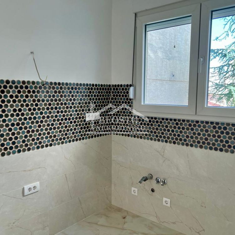 Stan Prodaja Beograd Hram Svetog Save 93 m2