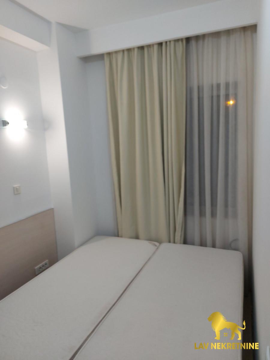 Stan Izdavanje Novi Sad  35 m2