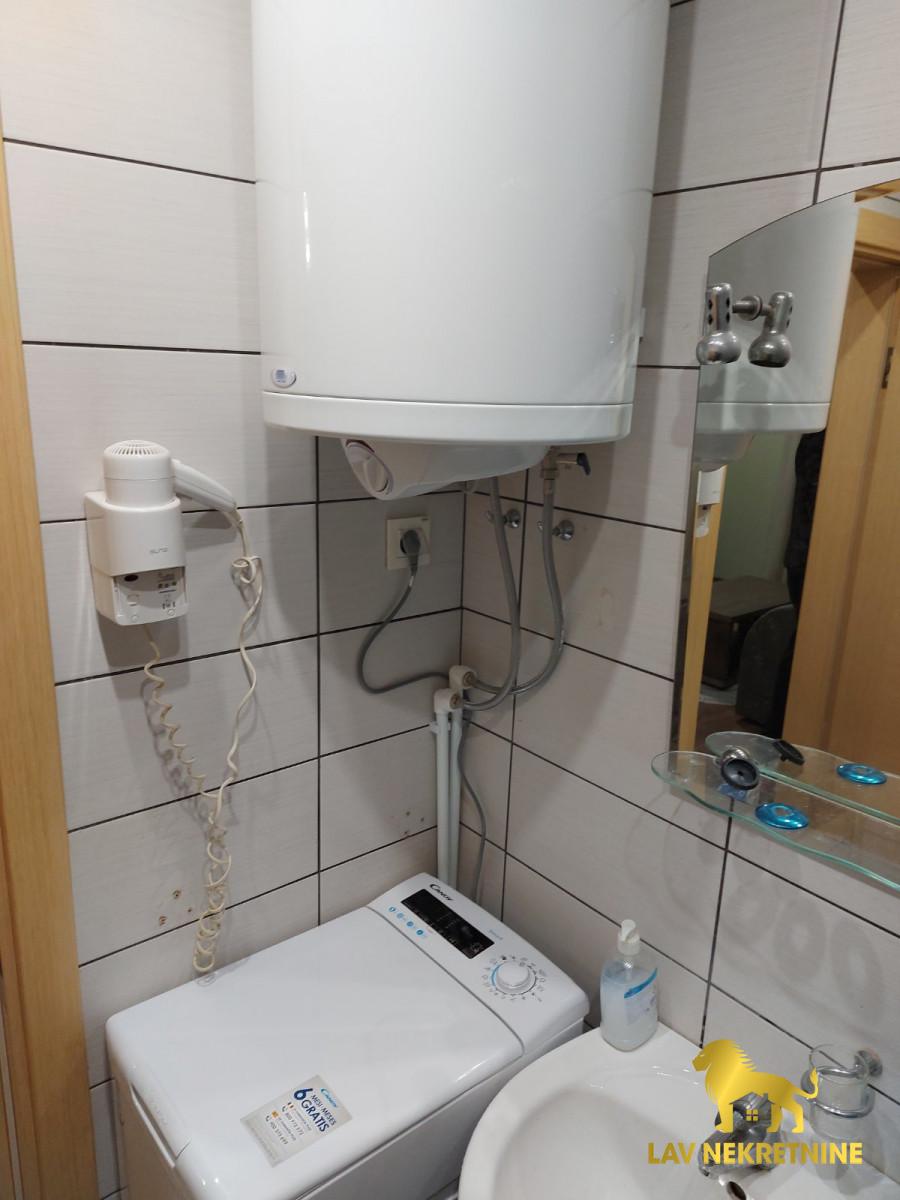 Stan Izdavanje Novi Sad  35 m2