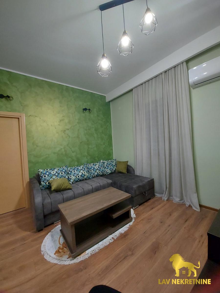 Stan Izdavanje Novi Sad  35 m2