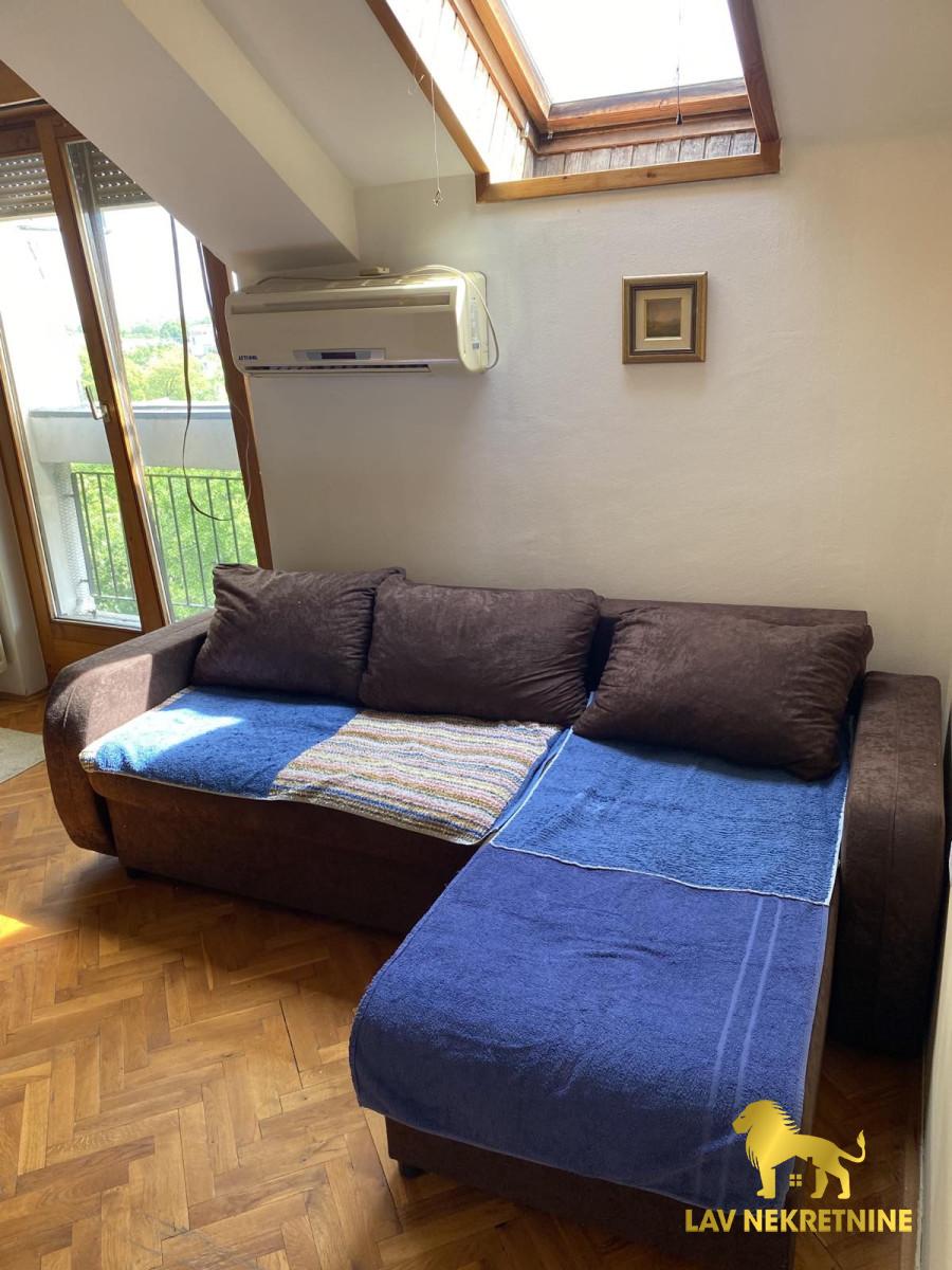 Stan Izdavanje Novi Sad Stan Izdavanje Novi Sad Železnička Stanica 30 m2