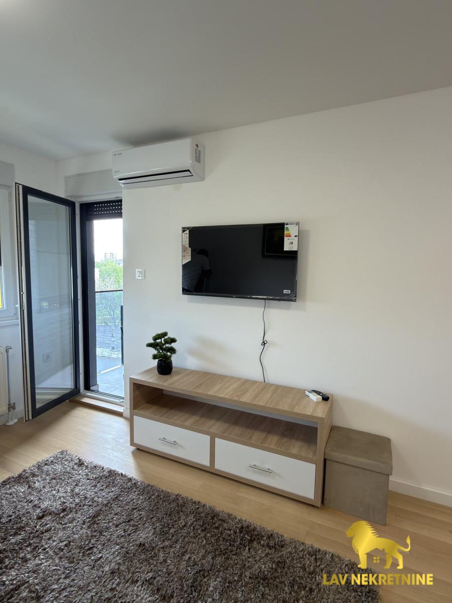 Stan Izdavanje Novi Sad Satelit 36 m2
