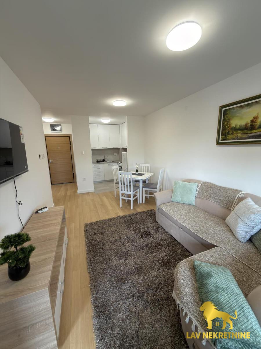 Stan Izdavanje Novi Sad Satelit 36 m2