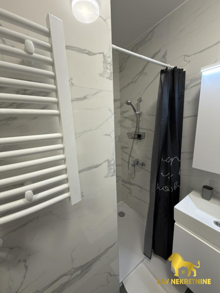 Jednoiposoban stan za izdavanje, Satelit, Novi Sad, 36m², 550 €/mes