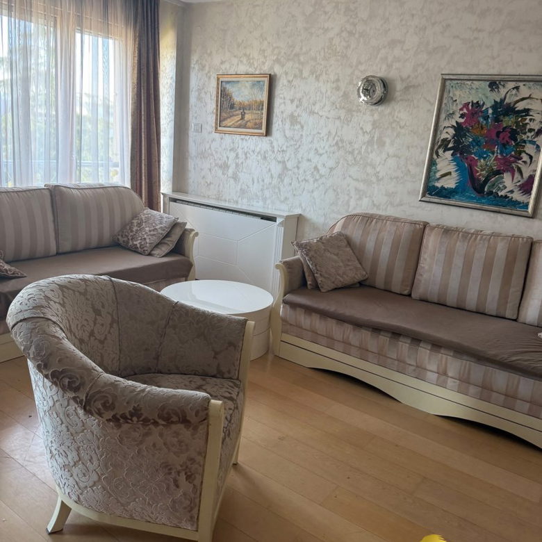 Stan Izdavanje Novi Sad  91 m2