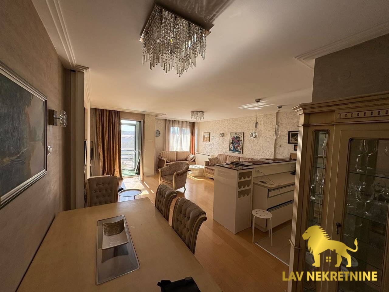 1790952383_61a0f44b83dc Trosoban stan za izdavanje, Centar, Novi Sad, 91m², 1.000 €/mes