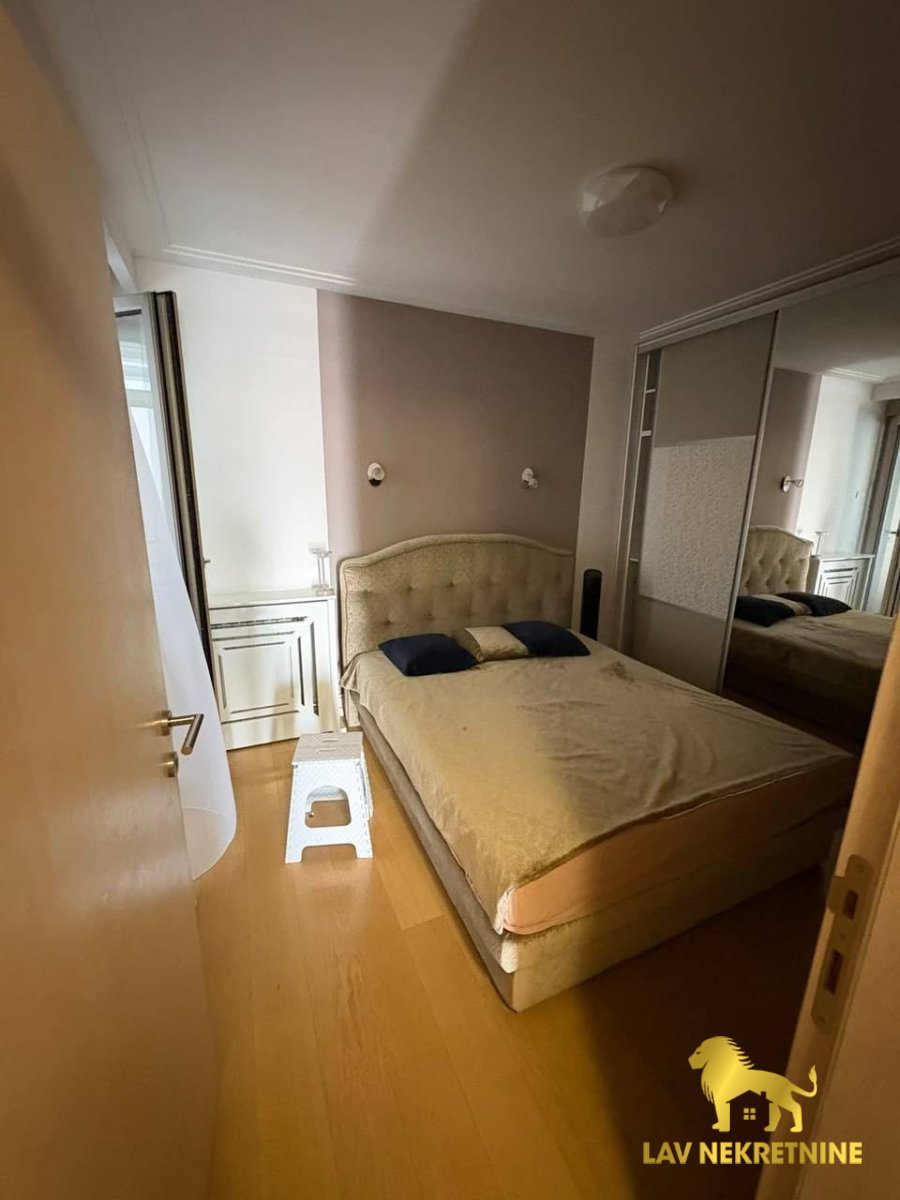1790952383_ebde378b8899 Trosoban stan za izdavanje, Centar, Novi Sad, 91m², 1.000 €/mes